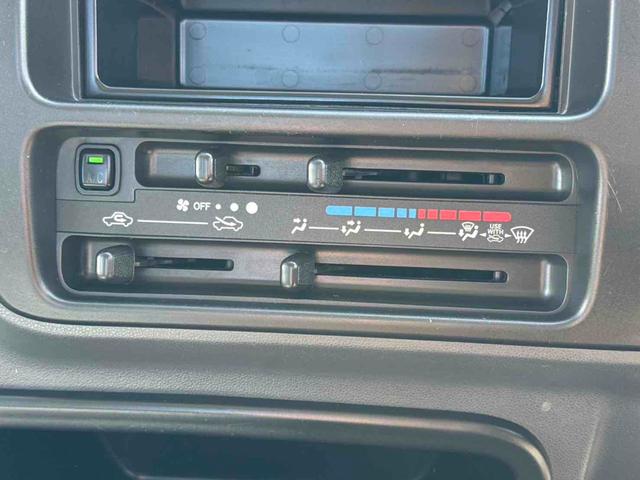 ハイゼットトラック エアコン・パワステ スペシャル 4WD AT エアコン パワーステアリング CD(3枚目)