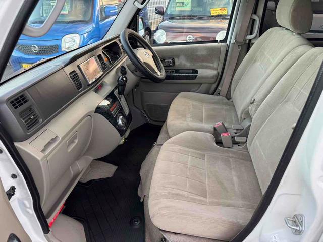 アトレーワゴン カスタムターボＲＳ　４ＷＤ　バックカメラ　両側スライドドア　ナビ　ＴＶ　ＨＩＤ　キーレスエントリー　電動格納ミラー　ベンチシート　ターボ　ＡＴ　盗難防止システム　ＡＢＳ　ＣＤ　アルミホイール　衝突安全ボディ　エアコン（11枚目）