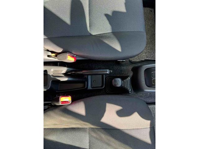 パジェロミニ アクティブフィールドエディション　４ＷＤ　ＥＴＣ　ナビ　キーレスエントリー　電動格納ミラー　ＡＴ　ＡＢＳ　ルーフレール　アルミホイール　衝突安全ボディ　エアコン　パワーウィンドウ（9枚目）