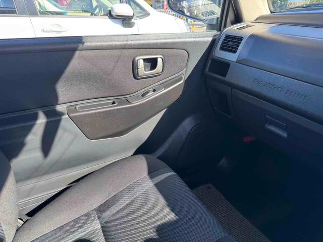 パジェロミニ アクティブフィールドエディション　４ＷＤ　ＥＴＣ　ナビ　キーレスエントリー　電動格納ミラー　ＡＴ　ＡＢＳ　ルーフレール　アルミホイール　衝突安全ボディ　エアコン　パワーウィンドウ（24枚目）