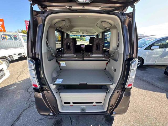 N-BOX+ G・Lパッケージ ETC バックカメラ 両側スライド・片側電動 ナビ TV スマートキー アイドリングストップ 電動格納ミラー ベンチシート CVT 盗難防止システム ABS ESC CD DVD再生(17枚目)