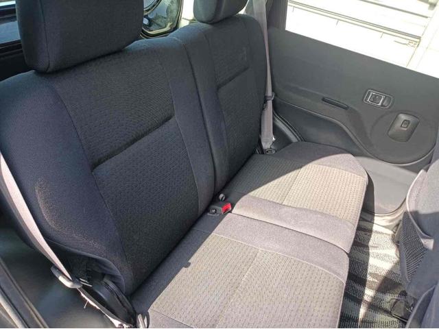 テリオスキッド カスタムX 4WD スマートキー 電動格納ミラー AT 盗難防止システム ABS CD MD アルミホイール 衝突安全ボディ エアコン パワーステアリング パワーウィンドウ 運転席エアバッグ 助手席エアバッグ(13枚目)