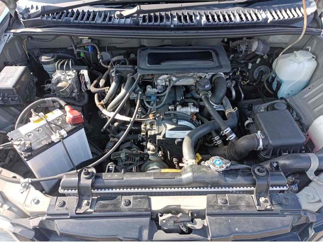 テリオスキッド カスタムX 4WD スマートキー 電動格納ミラー AT 盗難防止システム ABS CD MD アルミホイール 衝突安全ボディ エアコン パワーステアリング パワーウィンドウ 運転席エアバッグ 助手席エアバッグ(16枚目)