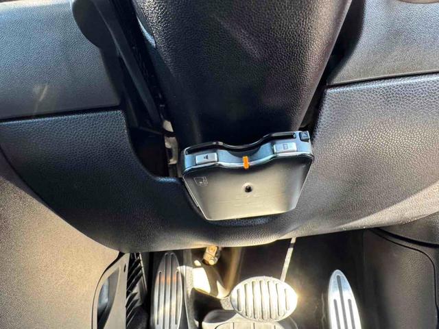 ＭＩＮＩ クーパーＳ　ＥＴＣ　バックカメラ　アルミホイール　ＨＩＤ　サンルーフ　キーレスエントリー　ＡＴ　ＡＢＳ　ＥＳＣ　ＣＤ　エアコン　パワーステアリング　パワーウィンドウ（3枚目）
