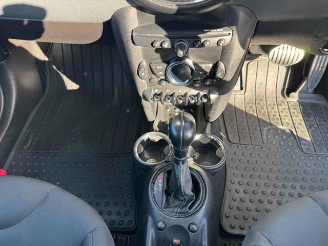 ＭＩＮＩ クーパーＳ　ＥＴＣ　バックカメラ　アルミホイール　ＨＩＤ　サンルーフ　キーレスエントリー　ＡＴ　ＡＢＳ　ＥＳＣ　ＣＤ　エアコン　パワーステアリング　パワーウィンドウ（5枚目）