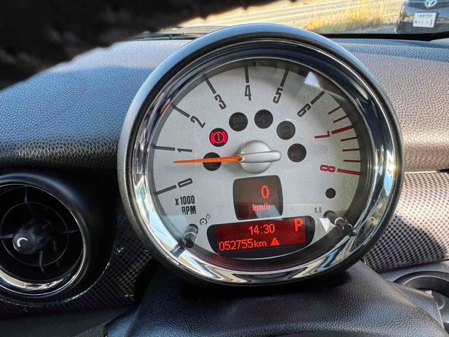 ＭＩＮＩ クーパーＳ　ＥＴＣ　バックカメラ　アルミホイール　ＨＩＤ　サンルーフ　キーレスエントリー　ＡＴ　ＡＢＳ　ＥＳＣ　ＣＤ　エアコン　パワーステアリング　パワーウィンドウ（20枚目）