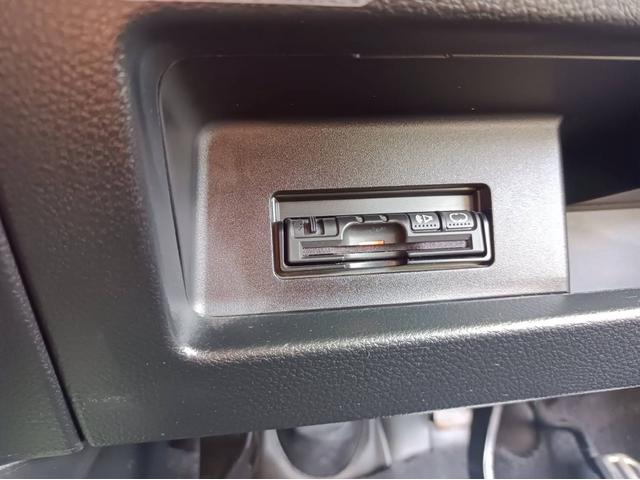 プレサージュ 250ハイウェイスター 令和8年7月 オートエアコン 電格ミラー ナビTV バックカメラ ETC サンルーフ 後席モニター インテリジェントキー(11枚目)