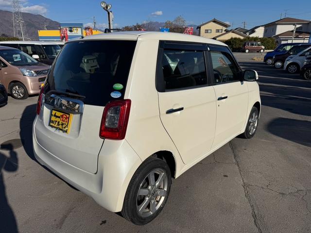 Ｎ－ＯＮＥ ツアラー・Ｌパッケージ　４ＷＤ　バックカメラ　ＥＴＣ　ＨＤＭＩ接続　車検令和８年１０月まで　クルーズコントロール　スマートキー　ベンチシート　オートエアコン　横滑り防止機能　リアワイパー（2枚目）