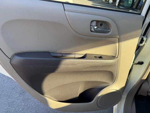 Ｎ－ＯＮＥ ツアラー・Ｌパッケージ　４ＷＤ　バックカメラ　ＥＴＣ　ＨＤＭＩ接続　車検令和８年１０月まで　クルーズコントロール　スマートキー　ベンチシート　オートエアコン　横滑り防止機能　リアワイパー（11枚目）