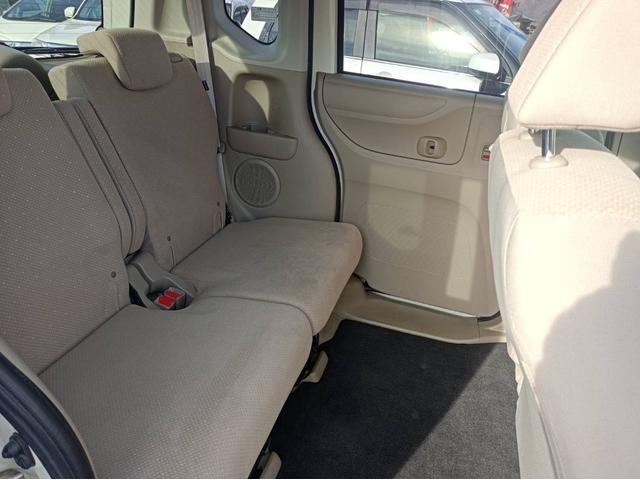 Ｎ－ＢＯＸ Ｇ・Ｌパッケージ　４ＷＤ　両側スライドドア（左側電動）　スマートキー　ＥＴＣ　ナビ　フルセグＴＶ　電動格納式ドアミラー　ベンチシート　リアワイパー　車検令和９年９月まで　ライトレベザイザー　横滑り防止機能（27枚目）