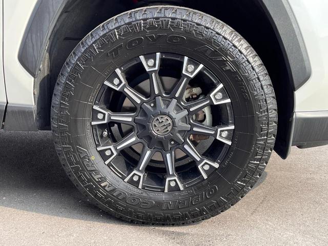 ハイブリッドG リフトアップ 新品オープンカントリー TRDオプションホイール 専用ルーフラック 専用ラダー バグガード TRDパフォーマンスダンパー JBLスピーカー バイカラーLEDフォグ エンジンスターター(34枚目)