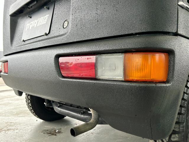エブリイ ＰＡリミテッド　ハイルーフ　４ＷＤ　５速ＭＴ　エアコン　ラプターライナー（24枚目）