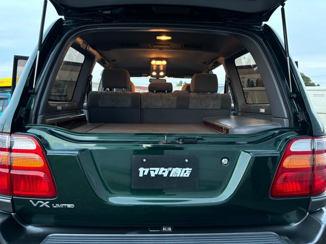 ランドクルーザー１００ ＶＸリミテッド　リモコンキー　フルフラット　４ＷＤ　パワーステアリング　ＡＢＳ　パワーウィンドウ（63枚目）