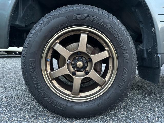 ランドクルーザー１００ ＶＸリミテッド　リモコンキー　フルフラット　４ＷＤ　パワーステアリング　ＡＢＳ　パワーウィンドウ（65枚目）