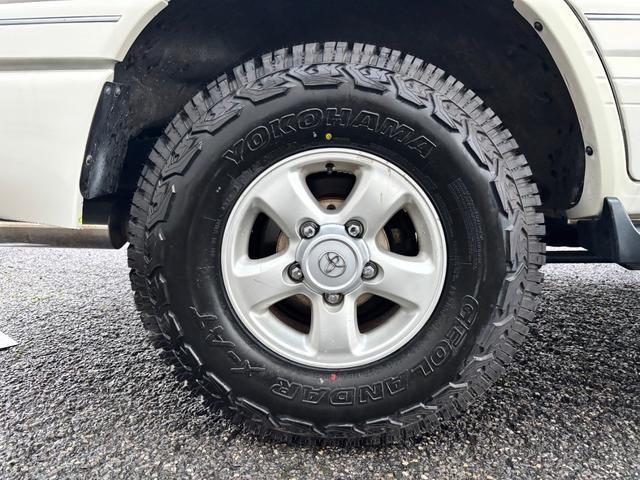 ランドクルーザー１００ ＶＸリミテッド　４ＷＤ　新品タイヤ　ヒッチ　９５０　ＡＨＣ　シュノーケル（54枚目）