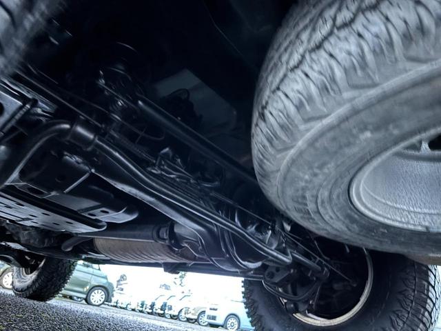 ランドクルーザー１００ ＶＸリミテッド　４ＷＤ　新品タイヤ　ヒッチ　９５０　ＡＨＣ　シュノーケル（67枚目）