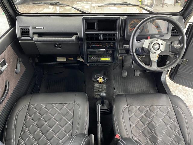 ジムニー ＨＣ　カセット　切替式４ＷＤ（28枚目）