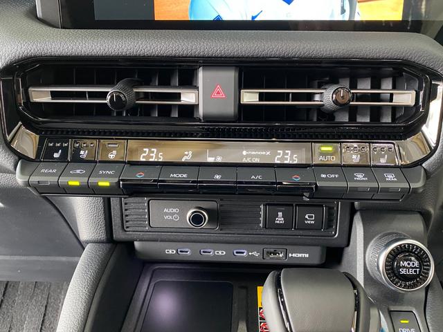 ランドクルーザー２５０ ＶＸ　全方位モニター　フルセグテレビ　Ｂｌｕｅｔｏｏｔｈ　４ＷＤ　レーンアシスト　ＥＴＣ　サンルーフ　パワーシート　衝突被害軽減システム　ルーフレール　パワーバックドア　クリアランスソナー　禁煙車　ナビＴＶ（37枚目）