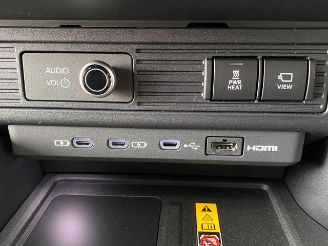ランドクルーザー２５０ ＶＸ　全方位モニター　フルセグテレビ　Ｂｌｕｅｔｏｏｔｈ　４ＷＤ　レーンアシスト　ＥＴＣ　サンルーフ　パワーシート　衝突被害軽減システム　ルーフレール　パワーバックドア　クリアランスソナー　禁煙車　ナビＴＶ（38枚目）