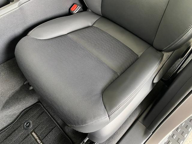 ランドクルーザー２５０ ＶＸ　全方位モニター　フルセグテレビ　Ｂｌｕｅｔｏｏｔｈ　４ＷＤ　レーンアシスト　ＥＴＣ　サンルーフ　パワーシート　衝突被害軽減システム　ルーフレール　パワーバックドア　クリアランスソナー　禁煙車　ナビＴＶ（57枚目）