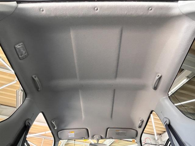 ジムニー ＸＣ　キーレス　助手席エアバッグ　パワーウィンド　エアコン　衝突安全ボディ　運転席エアバッグ　ＡＢＳ　４ＷＤ車（56枚目）
