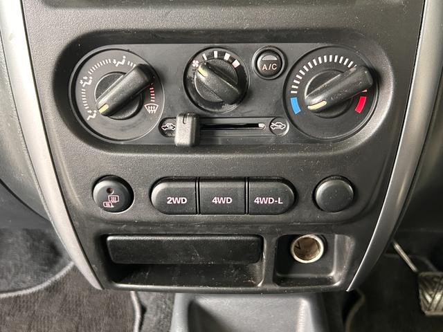 ジムニー ＸＣ　ＥＴＣ車載器　助手席エアバッグ　パワーウィンド　エアコン　衝突安全ボディ　運転席エアバッグ　ＡＢＳ　４ＷＤ車（40枚目）