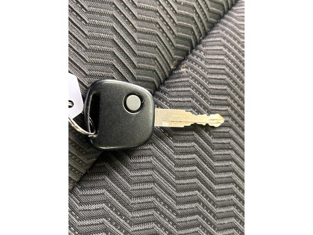 ジムニー ＸＣ　ＥＴＣ車載器　助手席エアバッグ　パワーウィンド　エアコン　衝突安全ボディ　運転席エアバッグ　ＡＢＳ　４ＷＤ車（45枚目）