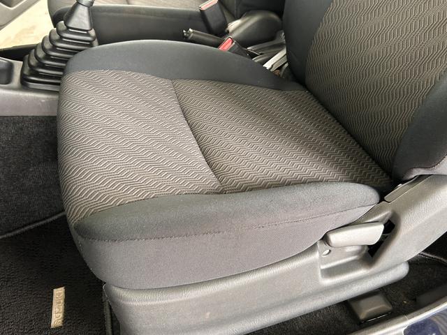 ジムニー ＸＣ　ＥＴＣ車載器　助手席エアバッグ　パワーウィンド　エアコン　衝突安全ボディ　運転席エアバッグ　ＡＢＳ　４ＷＤ車（49枚目）