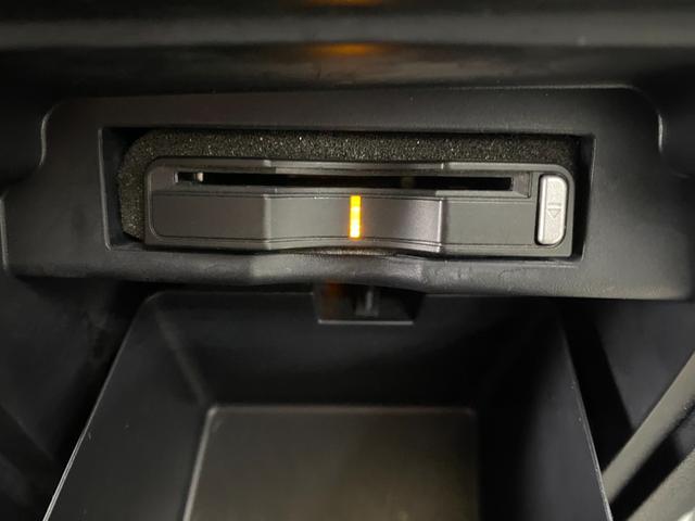 ヴォクシー ＺＳ　リアカメラ　スマートＫＥＹ　ＡＵＴＯエアコン　キーレスエントリー　ＰＳ　衝突安全ボディ　フルフラット　ワンセグテレビ　ＴＶナビ　ＥＴＣ車載器　ウォークスルー　ＡＢＳ　ＡＵＸ　パワーウィンドウ（38枚目）