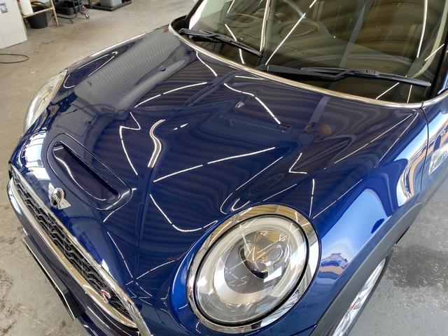 ＭＩＮＩ クーパーＳ　リアビューカメラ　サイドエアバック　セキュリティー　ＡＢＳ　ＨＤＤナビ　パワーウィンドウ　ナビ　パワーステアリング　エアバッグ　ＡＵＴＯエアコン（10枚目）