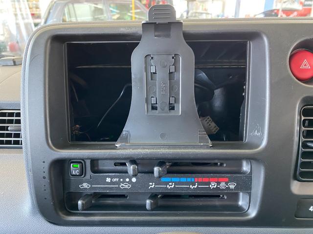 ハイゼットカーゴ クルーズ　ＰＷ　運転席助手席エアバック　切り替え４ＷＤ　運転席エアバック　マニュアルエアコン　ＰＳ　キーレス　両側スライド　ＡＢＳ付　ドラレコ付き（32枚目）