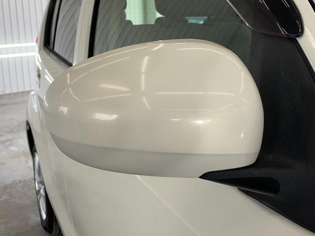 パッソ Ｘ　クツロギ　ＤＶＤ再生　フルセグ　運転席助手席エアバック　衝突安全ボディ　ドライブレコーダー　盗難防止システム　エアコン　ＡＢＳ　ナビＴＶ　ミュージックプレイヤー接続可　パワーステアリング　エアバック　４ＷＤ（19枚目）