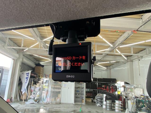 パッソ Ｘ　クツロギ　ＤＶＤ再生　フルセグ　運転席助手席エアバック　衝突安全ボディ　ドライブレコーダー　盗難防止システム　エアコン　ＡＢＳ　ナビＴＶ　ミュージックプレイヤー接続可　パワーステアリング　エアバック　４ＷＤ（37枚目）