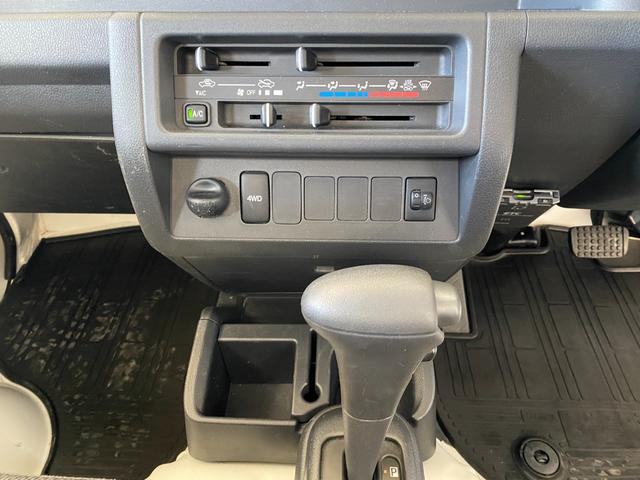 ハイゼットトラック スタンダード　ＥＴＣ車載器　パートタイム４ＷＤ（32枚目）