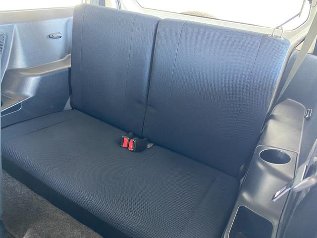 キックス ＲＳ　パワステ　キ－レス　パワーウインドウ　寒冷地仕様　衝突安全ボディ　ＡＢＳ　盗難防止システム　パートタイム４ＷＤ　エアバッグ　デュアルエアバッグ　マニュアルエアコン（41枚目）
