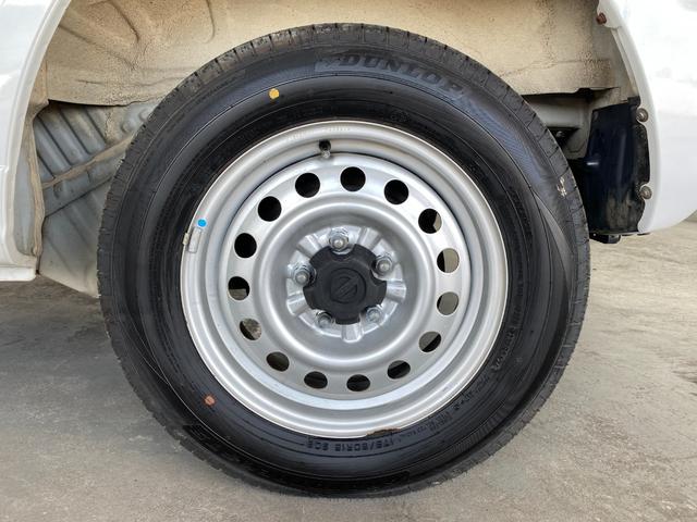 キックス ＲＳ　パワステ　キ－レス　パワーウインドウ　寒冷地仕様　衝突安全ボディ　ＡＢＳ　盗難防止システム　パートタイム４ＷＤ　エアバッグ　デュアルエアバッグ　マニュアルエアコン（51枚目）