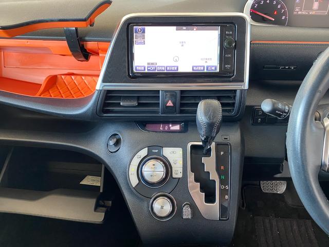 シエンタ Ｇ　スマートキープッシュスタート　アイドリングＳ　衝突安全ボディ　フルオートエアコン　パワーウィンド　運転席エアバック　パワステ　キーフリーシステム　ＡＢＳ　３列　セキュリティアラーム　助手席エアバック（28枚目）
