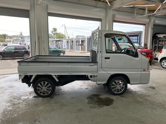 サンバートラック ＴＣ　フルタイム４ＷＤ（4枚目）