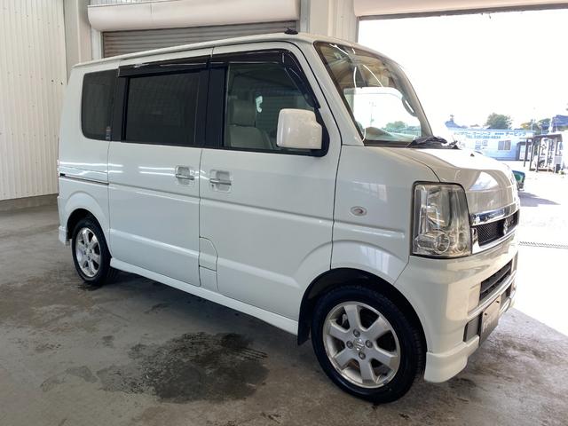 エブリイワゴン レザーセレクション　キーレス　ＡＢＳ　盗難防止システム　オートエアコン　エアバック　シートヒーター　パワーウインドウ　パワーステアリング　切替４ＷＤ（3枚目）
