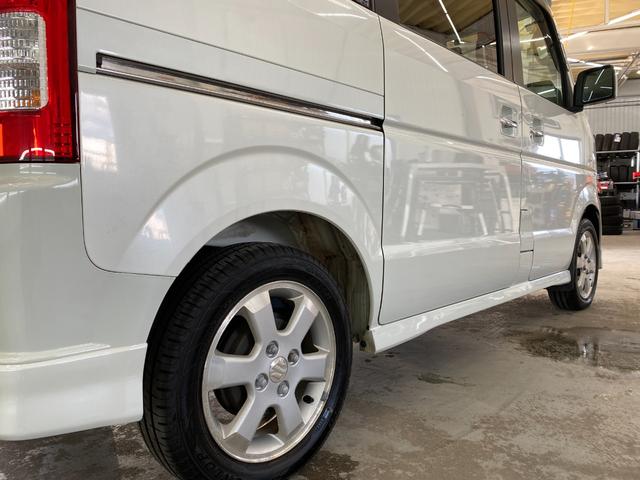 エブリイワゴン レザーセレクション　キーレス　ＡＢＳ　盗難防止システム　オートエアコン　エアバック　シートヒーター　パワーウインドウ　パワーステアリング　切替４ＷＤ（25枚目）