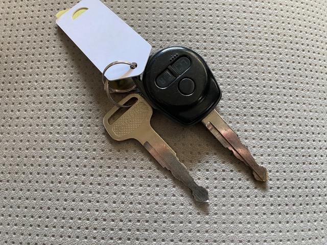 エブリイワゴン レザーセレクション　キーレス　ＡＢＳ　盗難防止システム　オートエアコン　エアバック　シートヒーター　パワーウインドウ　パワーステアリング　切替４ＷＤ（43枚目）