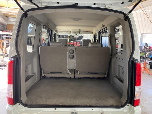 エブリイワゴン レザーセレクション　キーレス　ＡＢＳ　盗難防止システム　オートエアコン　エアバック　シートヒーター　パワーウインドウ　パワーステアリング　切替４ＷＤ（52枚目）