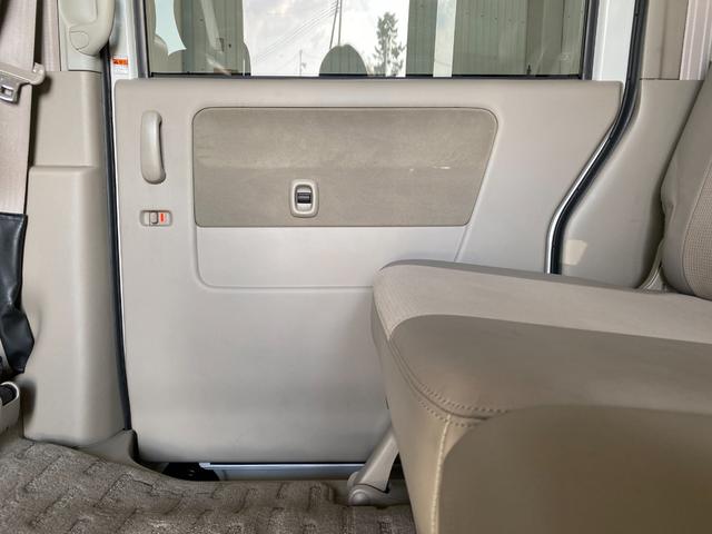 エブリイワゴン レザーセレクション　キーレス　ＡＢＳ　盗難防止システム　オートエアコン　エアバック　シートヒーター　パワーウインドウ　パワーステアリング　切替４ＷＤ（60枚目）