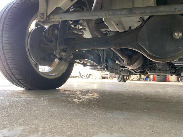 エブリイワゴン レザーセレクション　キーレス　ＡＢＳ　盗難防止システム　オートエアコン　エアバック　シートヒーター　パワーウインドウ　パワーステアリング　切替４ＷＤ（67枚目）