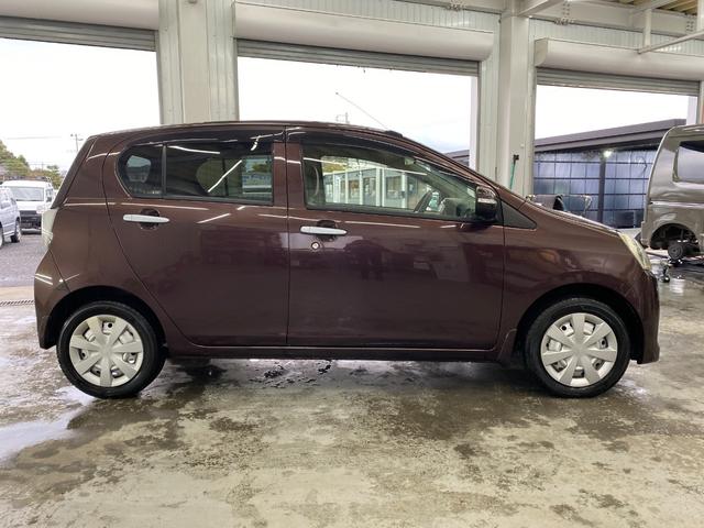 ミライース Gf パワーウインド 横滑防止装置 寒冷地仕様 キーフリー サイドエアバッグ 助手席エアバック 盗難防止装置 フルオートエアコン PS 4WD車 衝突安全ボディ アイドリングストップ ABS エアバッグ(4枚目)