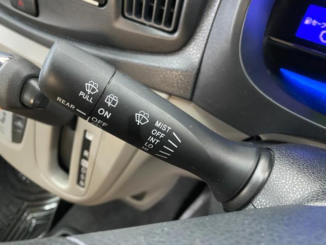 ミライース Gf パワーウインド 横滑防止装置 寒冷地仕様 キーフリー サイドエアバッグ 助手席エアバック 盗難防止装置 フルオートエアコン PS 4WD車 衝突安全ボディ アイドリングストップ ABS エアバッグ(30枚目)