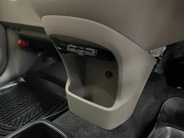 ミライース Gf パワーウインド 横滑防止装置 寒冷地仕様 キーフリー サイドエアバッグ 助手席エアバック 盗難防止装置 フルオートエアコン PS 4WD車 衝突安全ボディ アイドリングストップ ABS エアバッグ(34枚目)