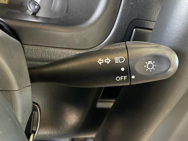 ジムニー ＸＧ　関東仕入　５ＭＴ　定員２名　ロールバー　リフトアップ　新品タイヤＧ００３　キーレス　社外オーディオ（33枚目）