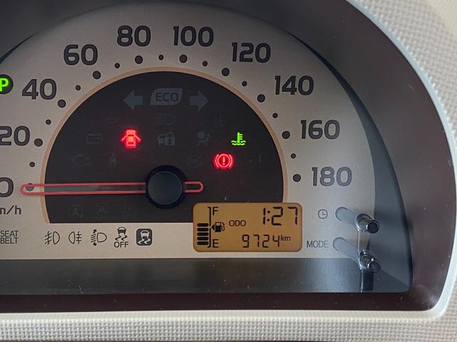 パッソ プラスハナ　関東仕入　ワンオーナー　記録簿　キーレス　安全ボディ　オートエアコン　ダブルエアバッグ　パワーウィンド　パワーステアリング　ＡＢＳ　エアバック（30枚目）