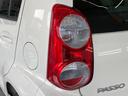 Ｘ　クツロギ　ＤＶＤ再生　フルセグ　運転席助手席エアバック　衝突安全ボディ　ドライブレコーダー　盗難防止システム　エアコン　ＡＢＳ　ナビＴＶ　ミュージックプレイヤー接続可　パワーステアリング　エアバック　４ＷＤ（22枚目）